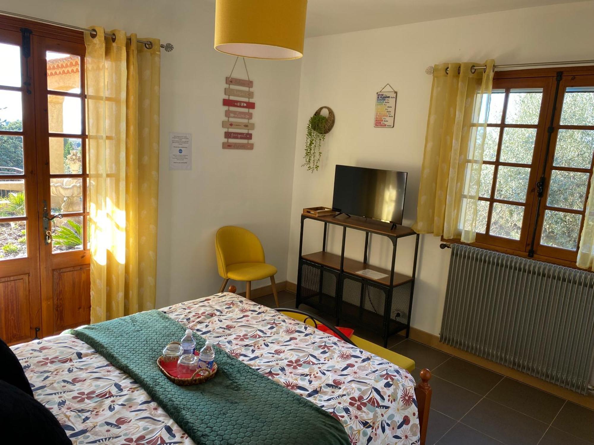 Chambres D'Hotes De Charme La Joseline Flayosc Экстерьер фото